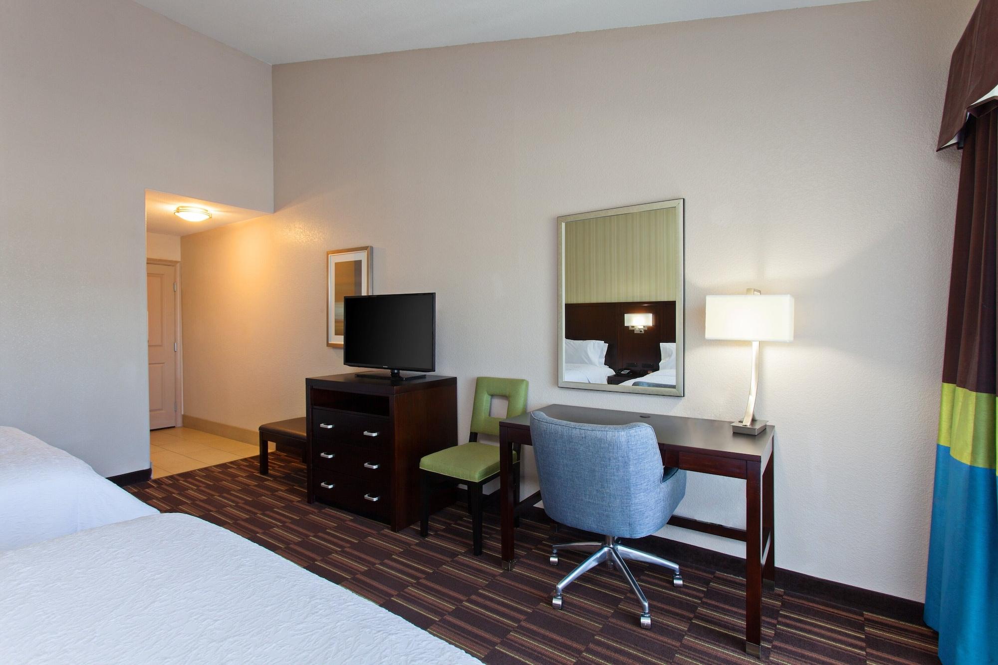 Hotel Hampton