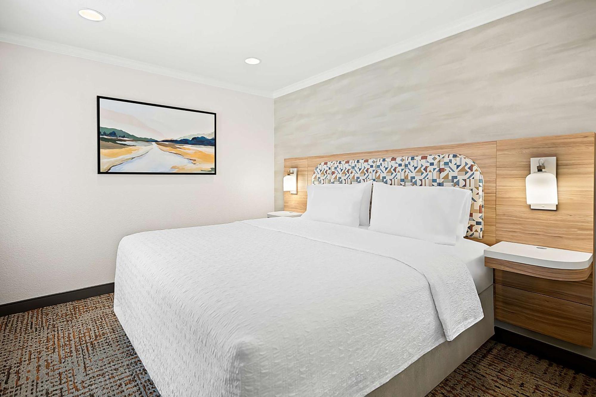 Hampton Hotel 3*