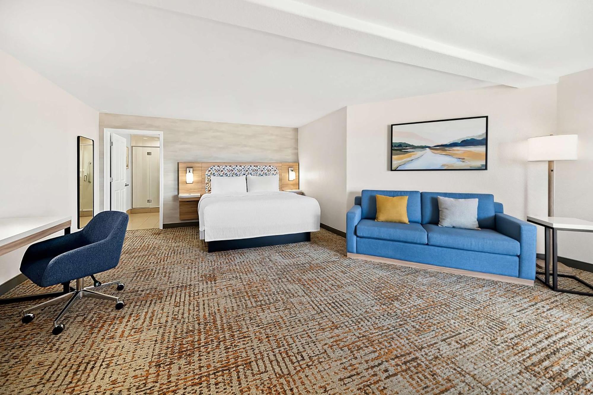 Hampton Hotel 3*