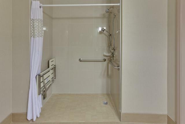 Hampton Hotel 3*